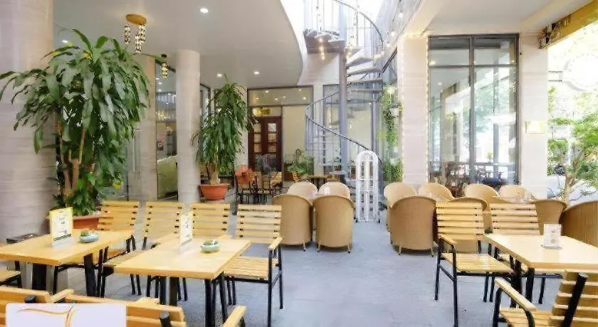 ****  Honzo Hotel Nha Trang Vietnam